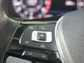 Volkswagen Tiguan (2017) thumbnail 44