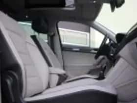 Volkswagen Tiguan (2017) thumbnail 50