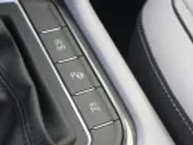 Volkswagen Tiguan (2017) thumbnail 53