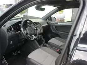 Volkswagen Tiguan (2017) thumbnail 3