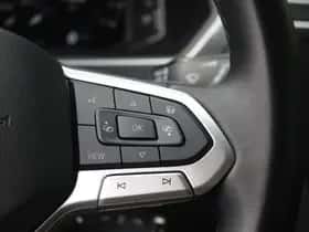 Volkswagen Tiguan (2022) thumbnail 23