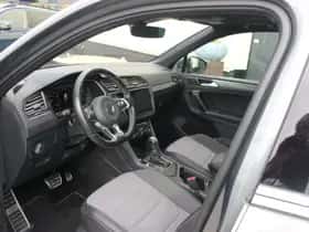 Volkswagen Tiguan (2017) thumbnail 3