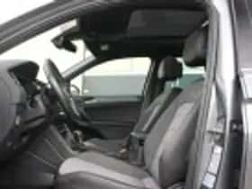 Volkswagen Tiguan (2017) thumbnail 47