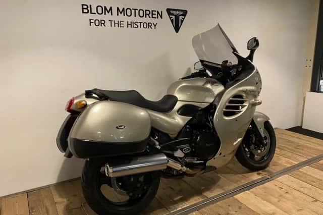 Triumph 1999 (1999) thumbnail 3