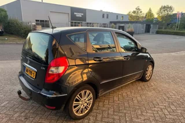 Mercedes-Benz A-Klasse (2011) thumbnail 5