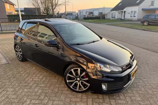 Volkswagen Golf (2012) thumbnail 6