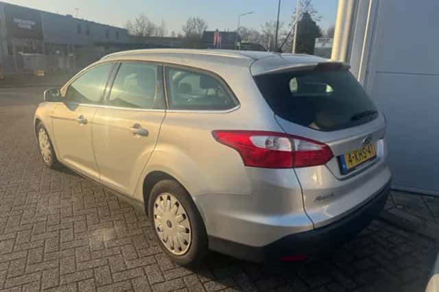Ford Focus (2013) thumbnail 2