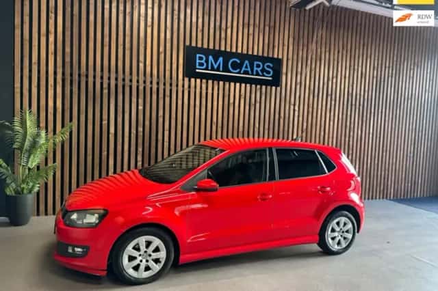 Volkswagen Polo (2011) thumbnail 1