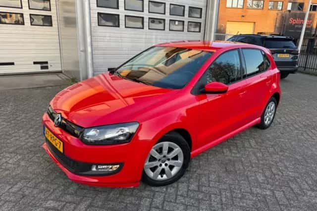 Volkswagen Polo (2011) thumbnail 6