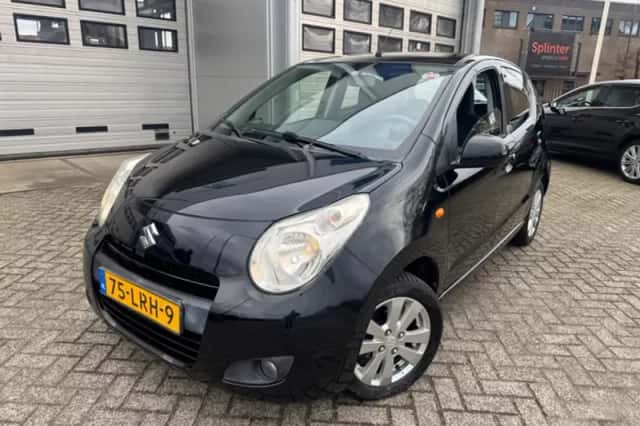 Suzuki Alto (2010) thumbnail 4