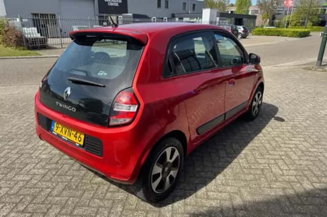 Renault Twingo (2014) thumbnail 5