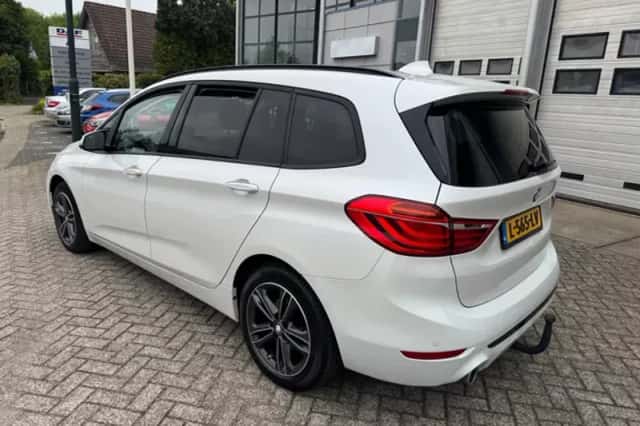 BMW 2-Serie (2019) thumbnail 3