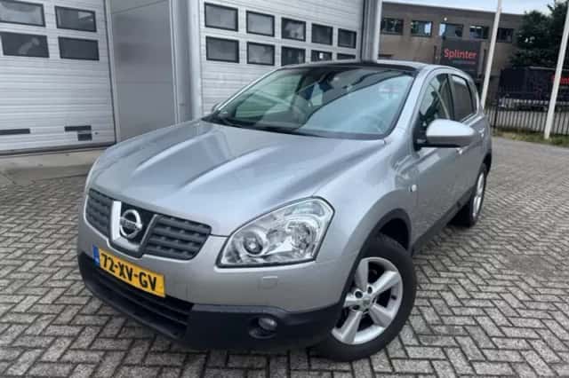 Nissan Qashqai (2007) thumbnail 4