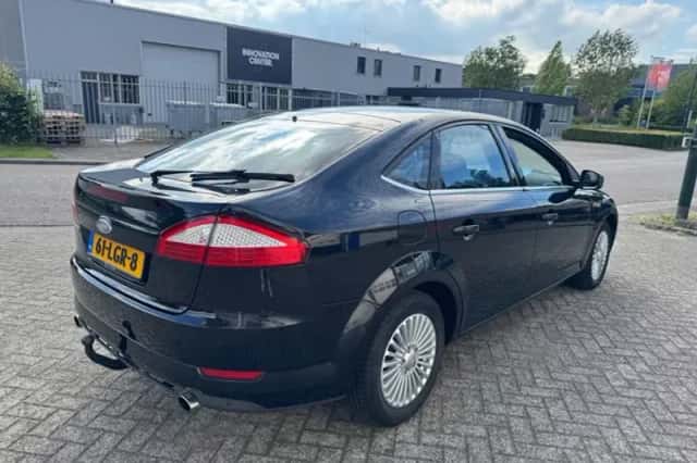 Ford Mondeo (2010) thumbnail 5