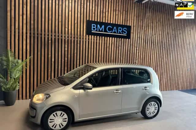 Volkswagen Up! (2014) thumbnail 1