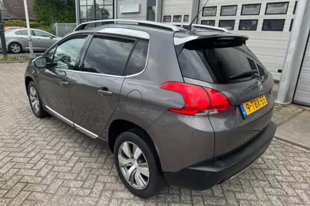 Peugeot 2008 (2014) thumbnail 3
