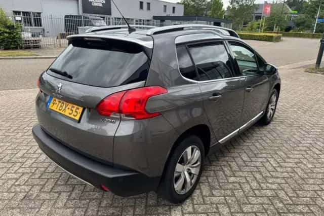 Peugeot 2008 (2014) thumbnail 5