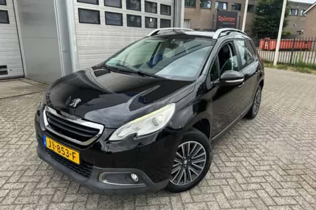 Peugeot 2008 (2016) thumbnail 4