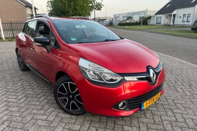 Renault Clio (2014) thumbnail 2