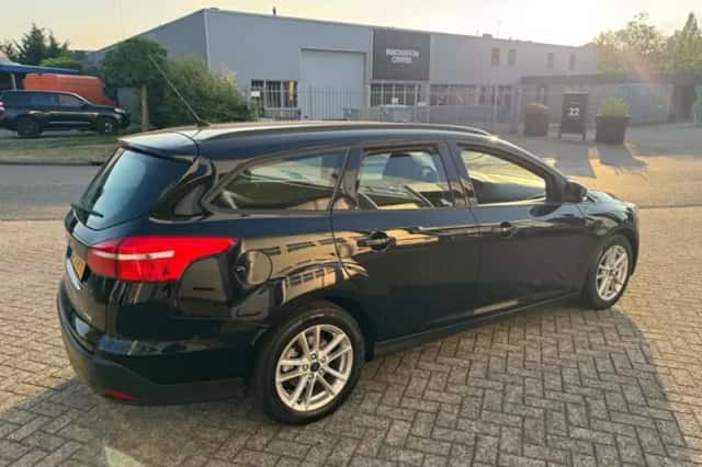 Ford Focus (2016) thumbnail 5