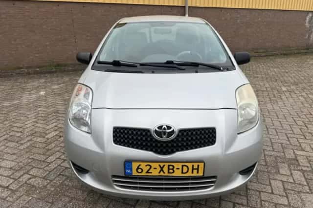 Toyota Yaris (2007) thumbnail 6