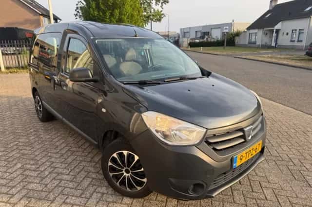 Dacia Dokker (2014) thumbnail 2