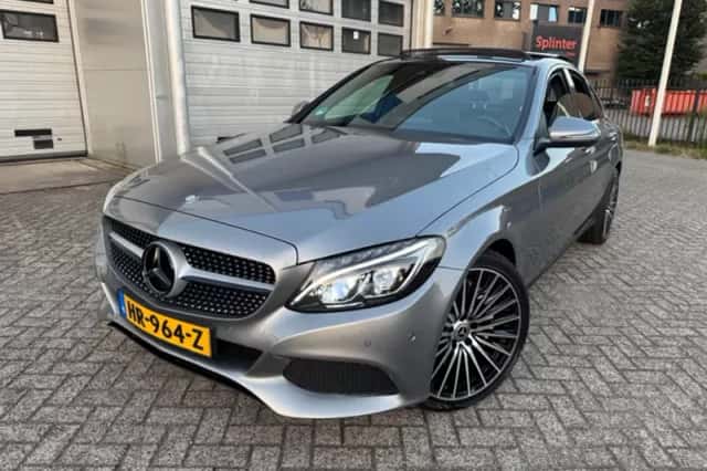 Mercedes-Benz C-Klasse (2015) thumbnail 4