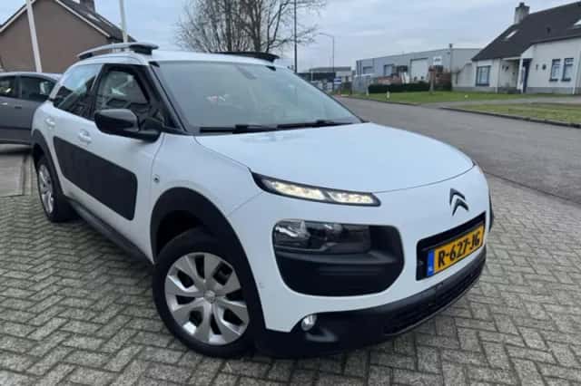 Citroën C4 (2015) thumbnail 2