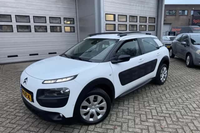 Citroën C4 (2015) thumbnail 6