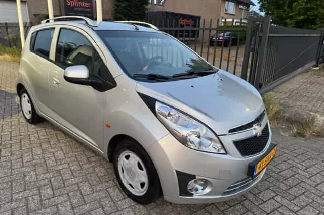 Chevrolet Spark (2011) thumbnail 4