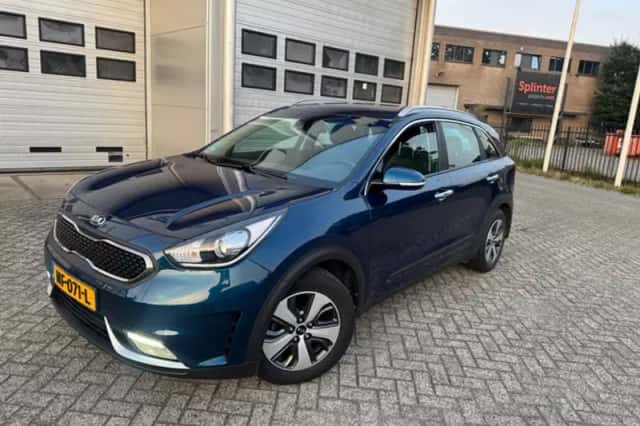 Kia Niro (2017) thumbnail 6