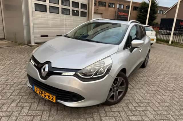 Renault Clio (2015) thumbnail 4