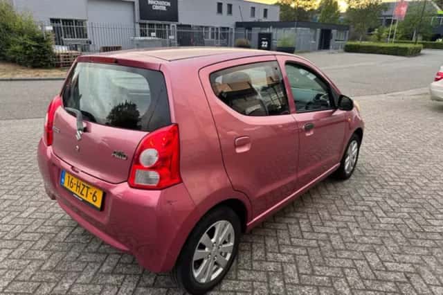 Suzuki Alto (2009) thumbnail 5