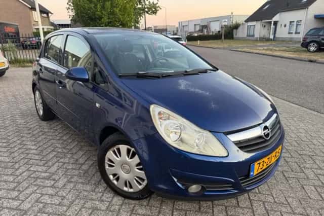 Opel Corsa (2008) thumbnail 2