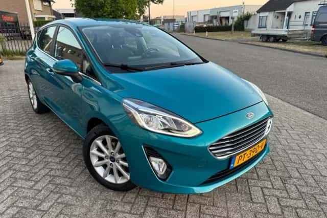 Ford Fiesta (2017) thumbnail 2