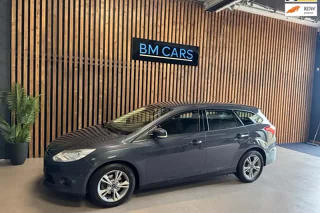Ford Focus (2014) thumbnail 1