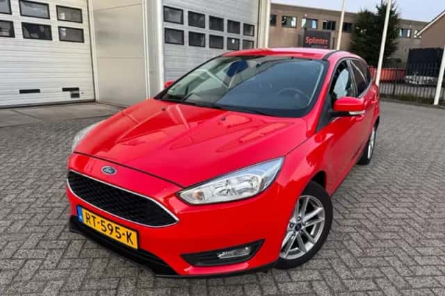 Ford Focus (2018) thumbnail 4