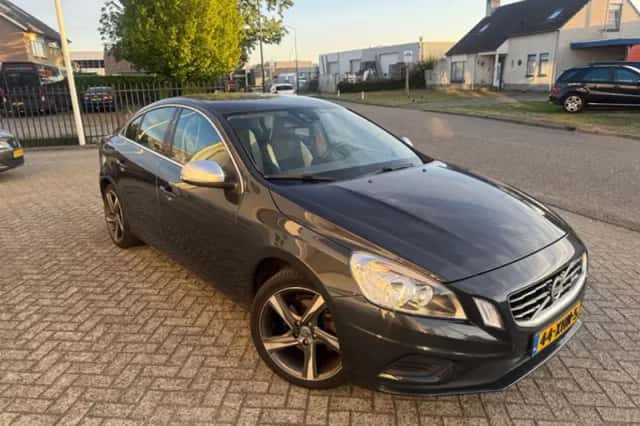 Volvo S60 (2012) thumbnail 6