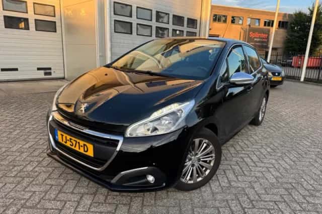 Peugeot 208 (2017) thumbnail 4