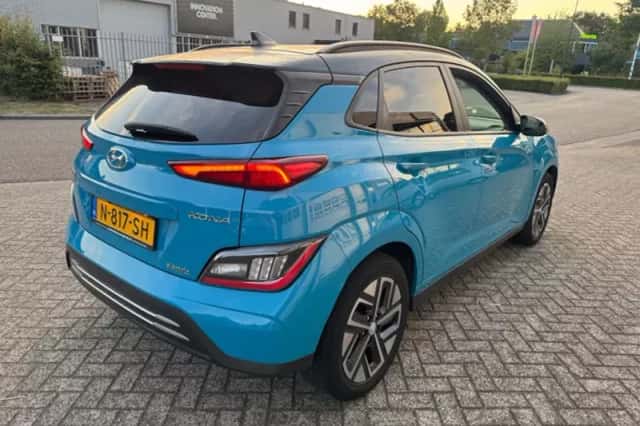 Hyundai Kona (2021) thumbnail 5