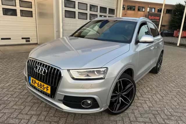 Audi Q3 (2014) thumbnail 4