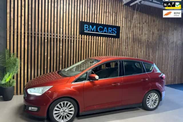 Ford C-Max (2015) thumbnail 1