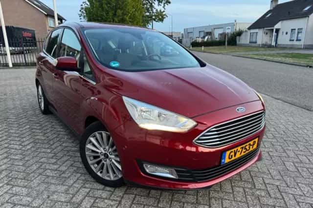 Ford C-Max (2015) thumbnail 2