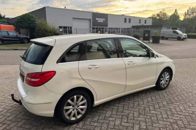 Mercedes-Benz B-Klasse (2013) thumbnail 5