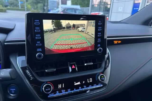 Toyota Corolla (2019) thumbnail 1