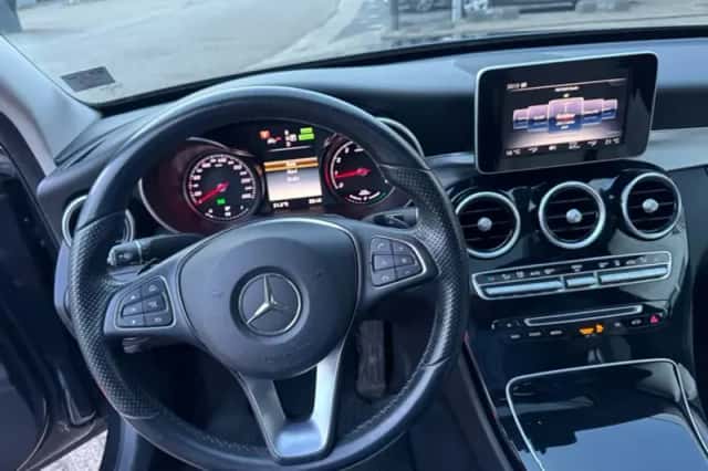 Mercedes-Benz C-Klasse (2014) thumbnail 4