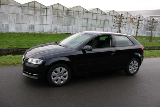 Audi A3 (2012) thumbnail 1
