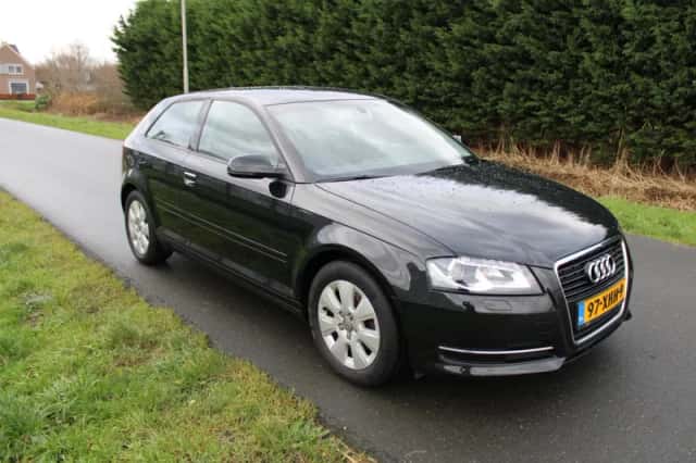 Audi A3 (2012) thumbnail 4