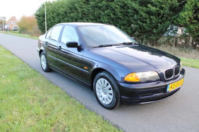 BMW 3-Serie (2001) thumbnail 2