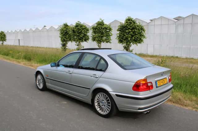 BMW 3-Serie (2001) thumbnail 4